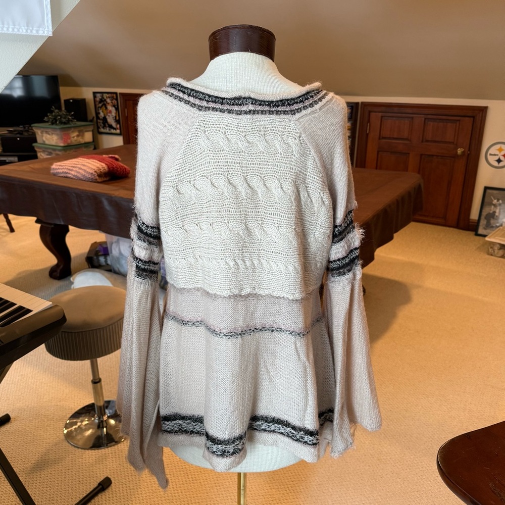 Free People Bell Sleeve Sweater - Picture 13 of 14